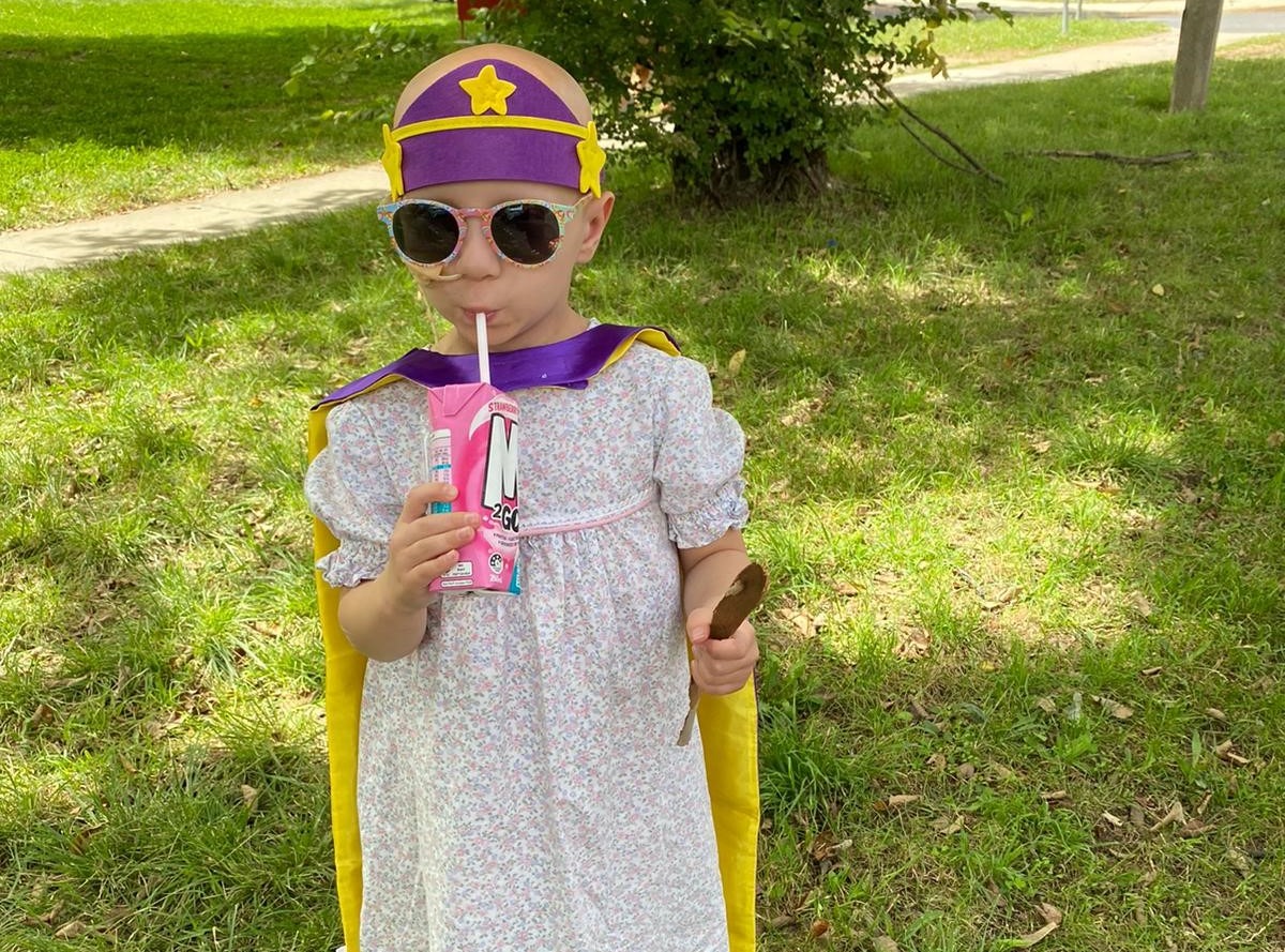 Izzy Captain Cape