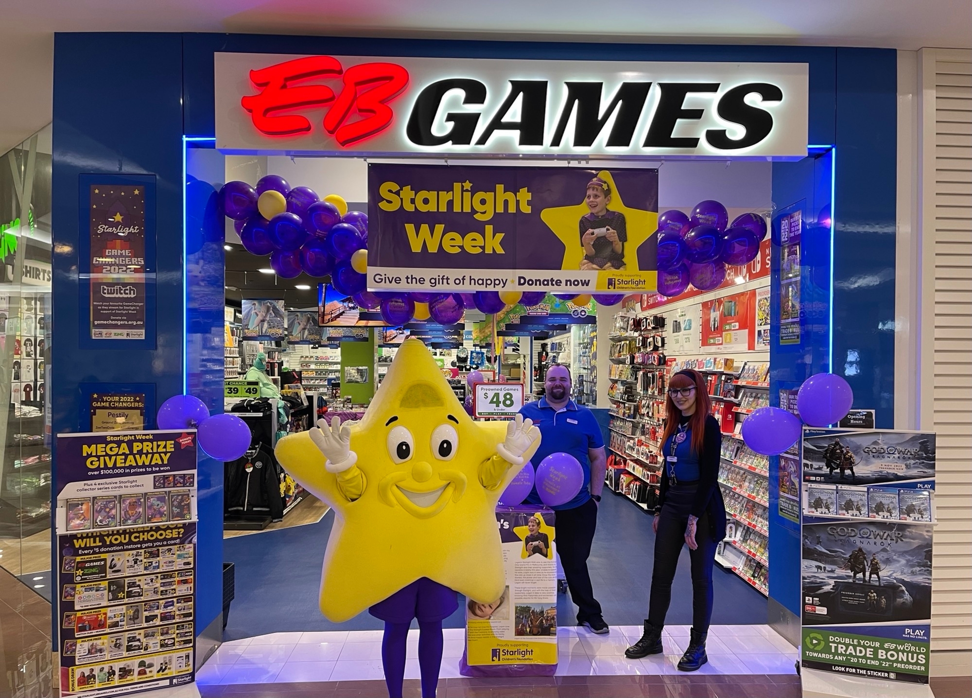 EB Games during Starlight Week
