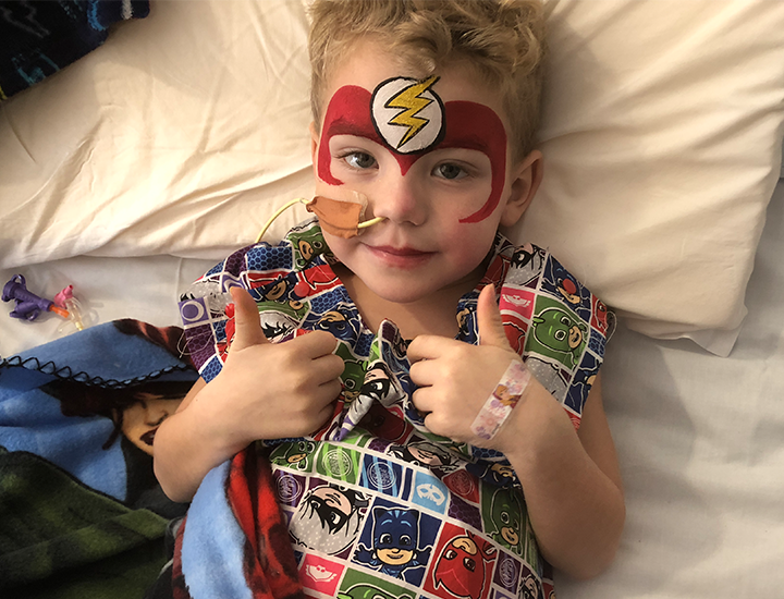 Oliver thumbs up - banner