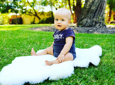 Mason in park 472 x 350