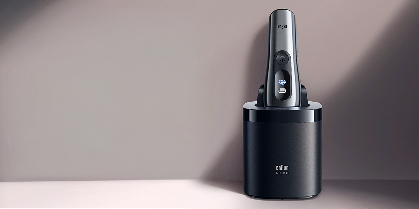 自動アルコール洗浄器 | 電気シェーバー（髭剃り）ならブラウン