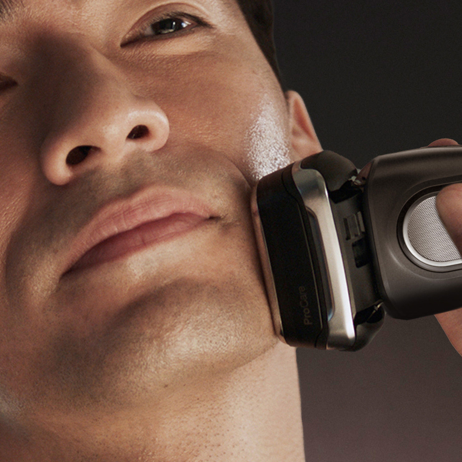 ブラウン電気シェーバーシリーズ9 Pro+ |Braun JP