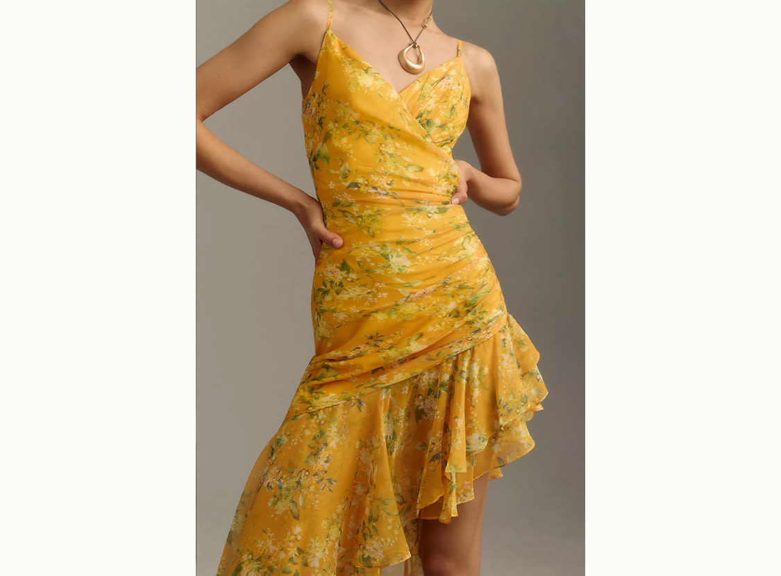 How to Style Asymmetrical Dresses How to Style Asymmetrical Dresses