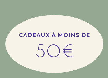 Texte blanc sur fond rouge bordeaux indiquant "CADEAUX À MOINS DE 50 €"