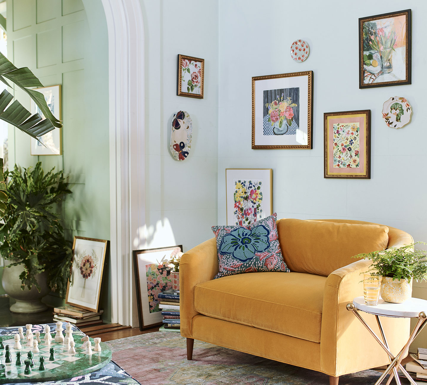 How To Create A Gallery Wall 5 Ideas Anthropologie