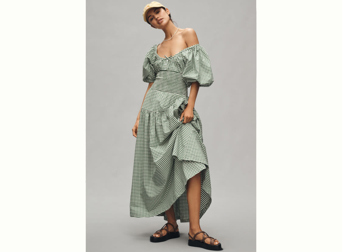 What is a Maxi Dress? What is a Maxi Dress?