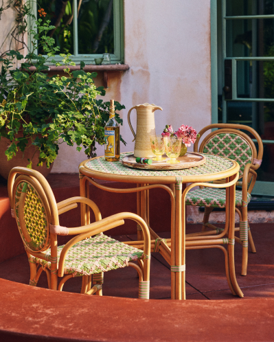 Shop Outdoor