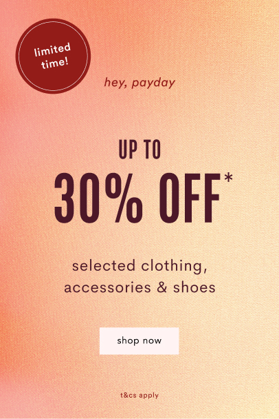Limited time payday sale banner showing up to 30% off selected clothing, accessories and shoes with shop now button on coral gradient background