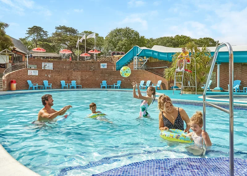 Isle of Wight holidays with a pool
