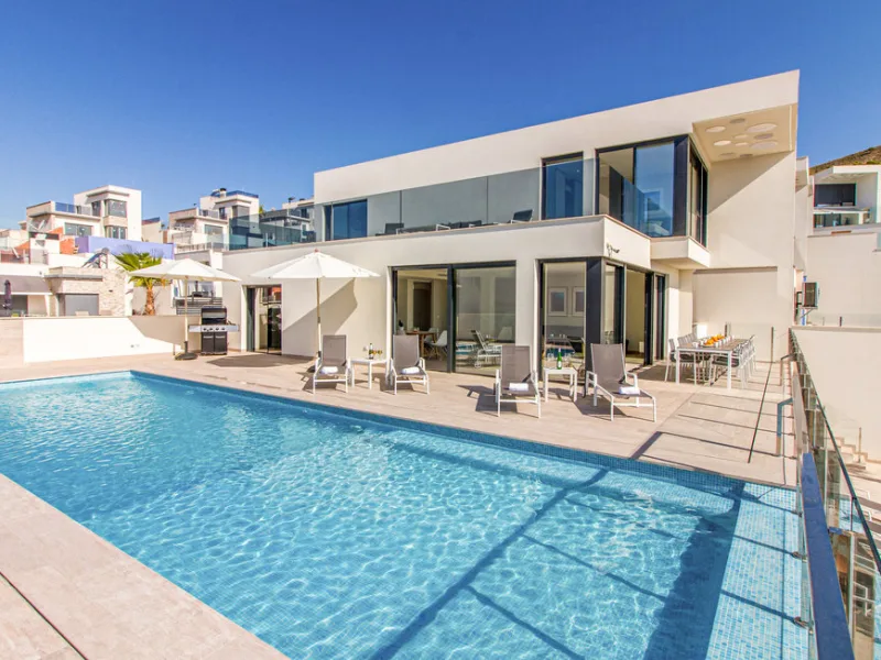 Große Ferienhäuser an der Costa Blanca