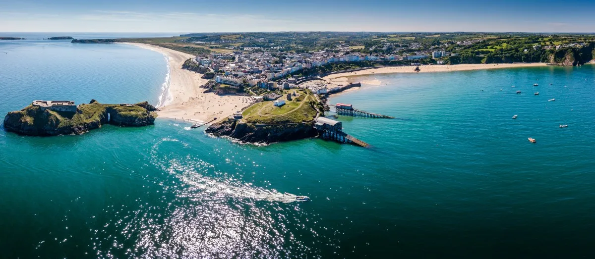 View of St. Catherine's Island & Tenby town centre in Pembrokeshire, Wales