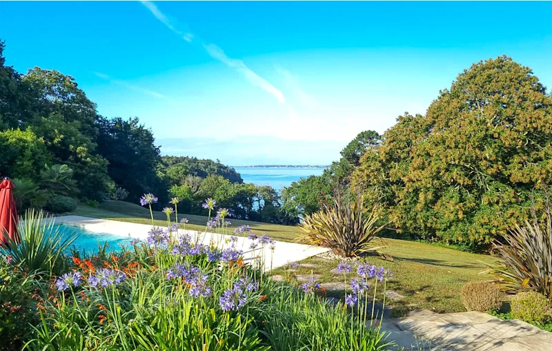 Villas with pools in Northern France