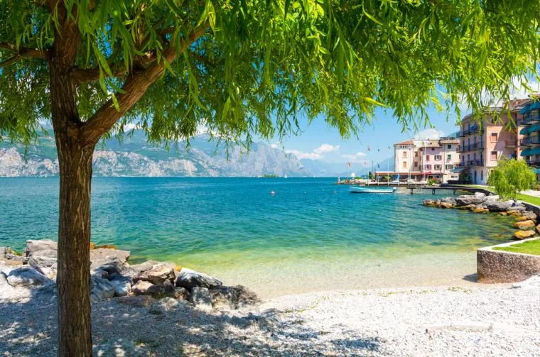 Lej feriehus ved Gardasøen i Italien