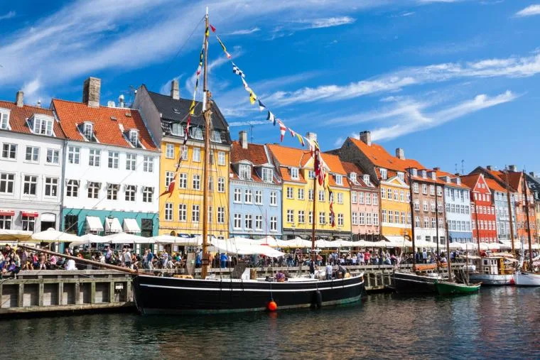 Besök Köpenhamn från din stuga på Själland