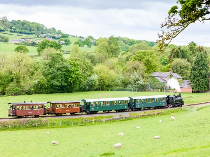 Welshpool and Llanfair Light Railway, Wales