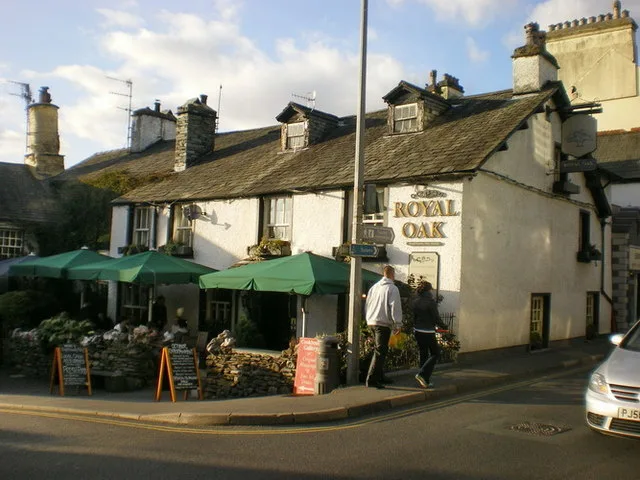 The Royal Oak, Market Place, Ambleside - geograph.org.uk - 1553072