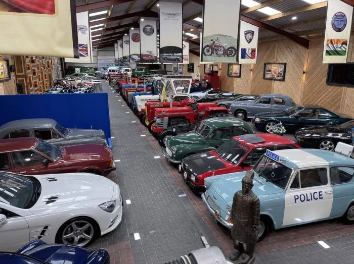 Classic car collection, Tennox Boathouse