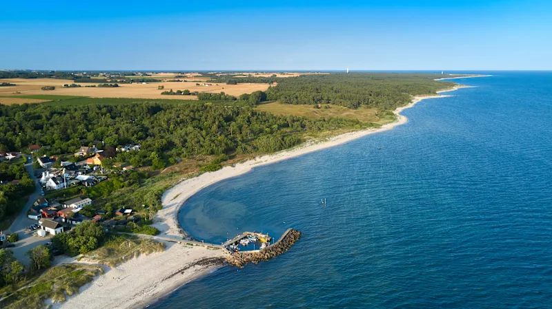 Luftaufnahme von Dueodde Strand auf Bornholm.