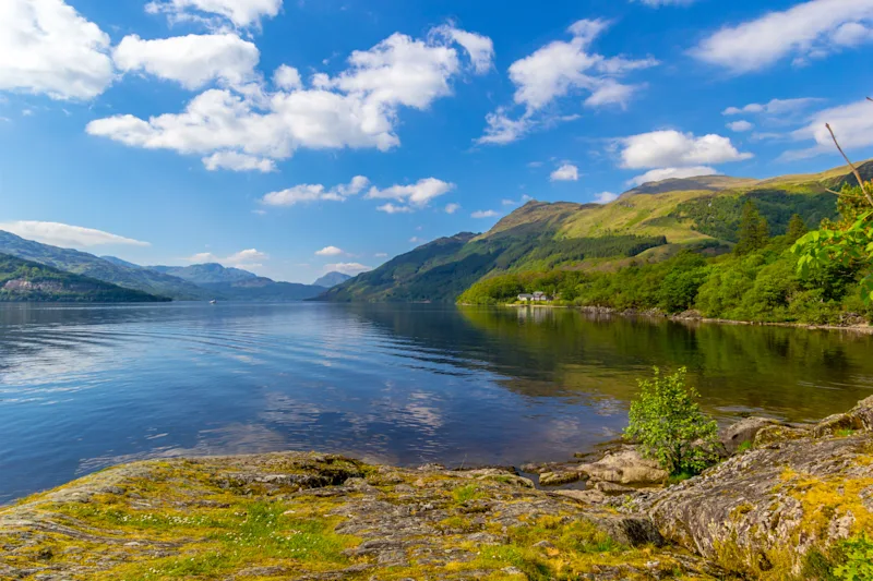 Loch Lomond at Rowardennan, in Loch Lomond and The Trossachs National Park. Scottish Highlands, Scotland, UK
