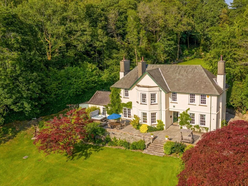 Large Lake District cottages