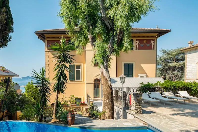 Long-term holiday rentals in Italy
