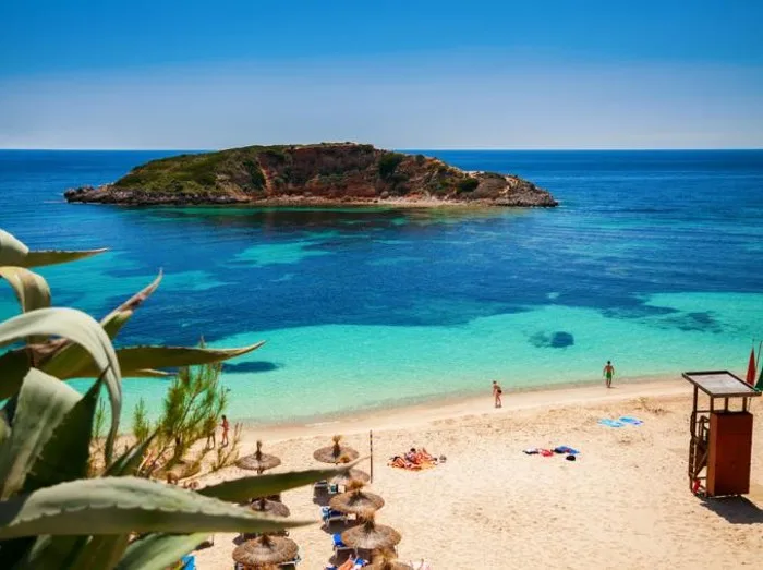 Lei feriehus på Mallorca med NOVASOL og opplev øyas fantastiske strender og bukter