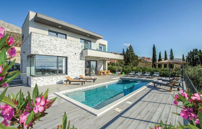 Split Villas with Pool