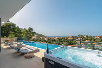 Last Minute Ferienhäuser mit Panoramaaussicht in Kroatien