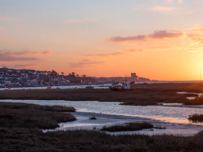 Leigh on sea winter sunrise