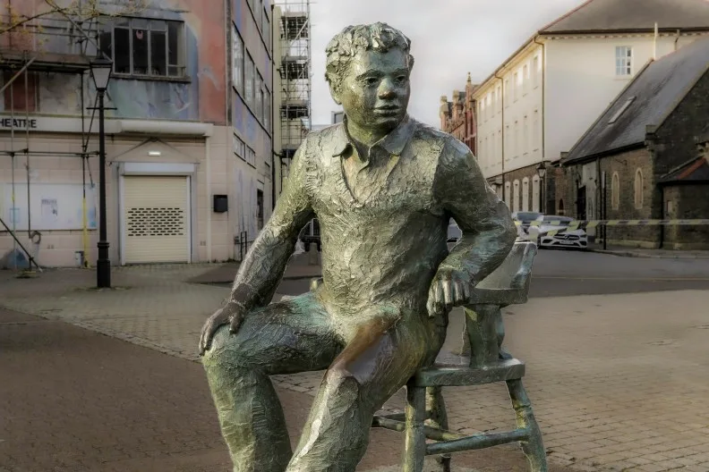 Dylan Thomas statue in Swansea, Wales, UK