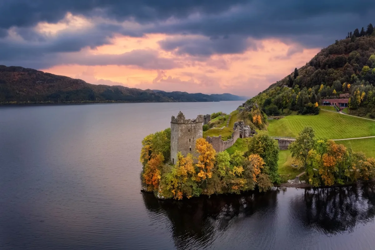 Loch Ness cottages