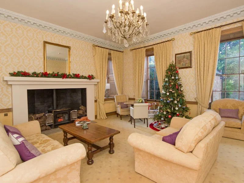 Large Christmas cottages