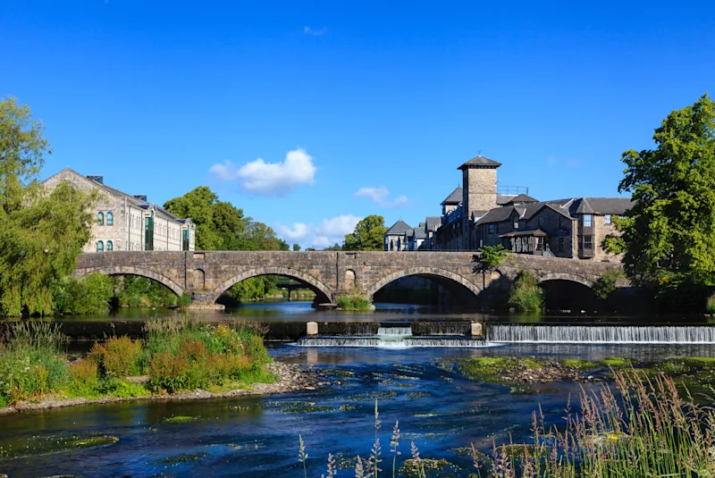 Bridge over the River Kent in Kendal, Cumbria, the Lake District, England, UK