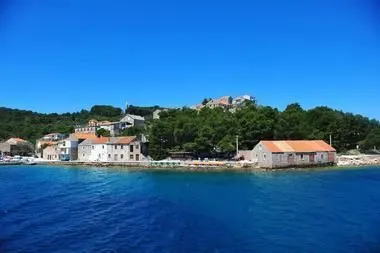 Ferienhaus auf der Insel Iž