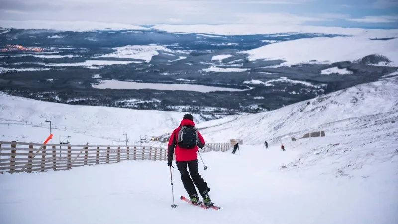 Skiing at CairnGorm Mountain, Aviemore, Cairngorms National Park, Scotland, 