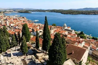 Szybenik