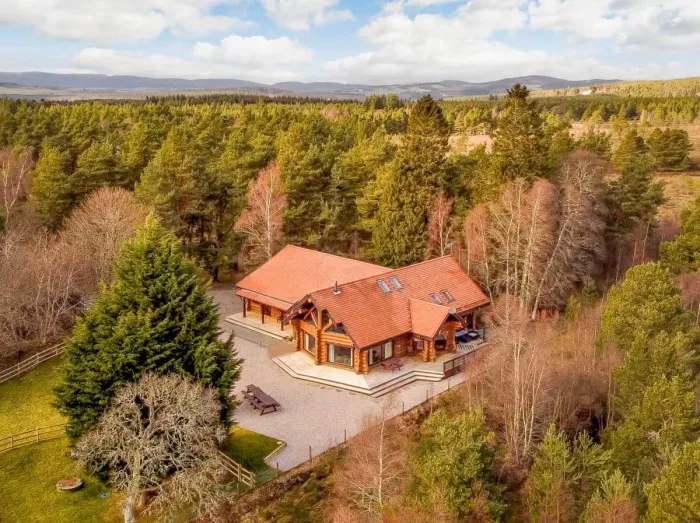 Luxury Cottages in the Cairngorms