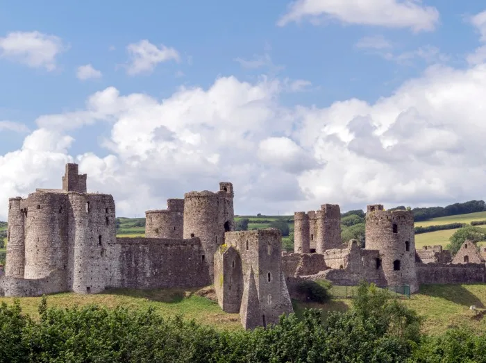 Kidwelly Castle/ Castell Cydweli, Carmarthenshire