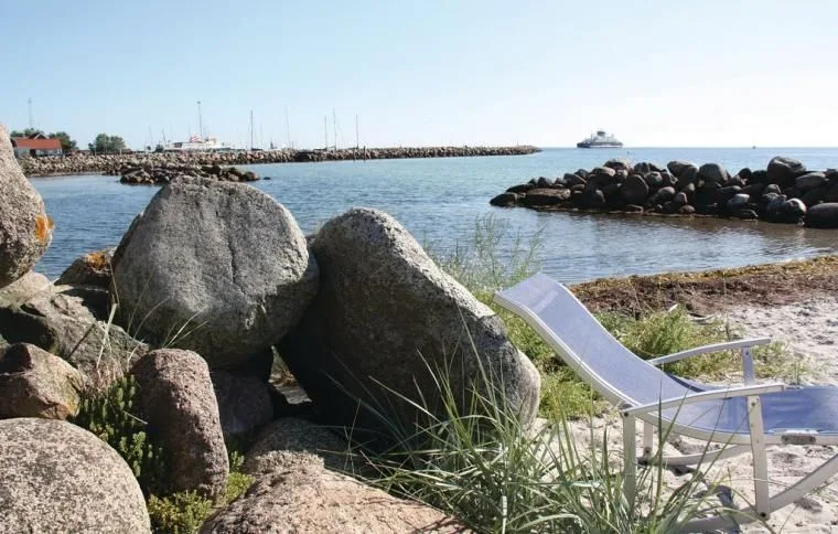 Lej sommerhus i Spodsbjerg nær havnen