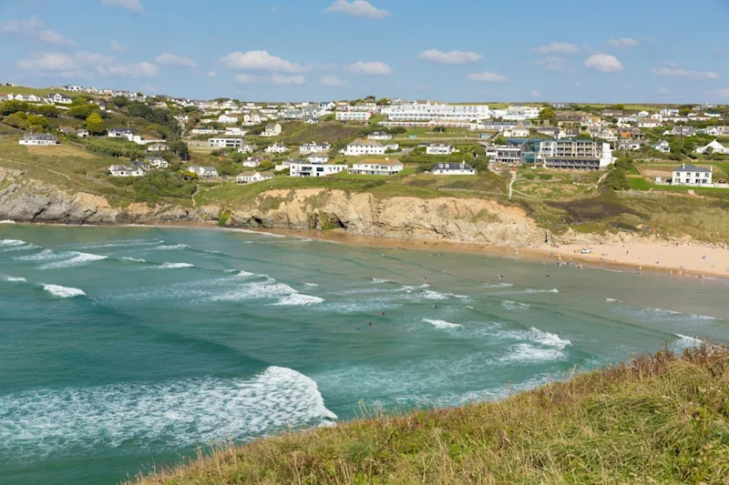 Mawgan Porth coastline