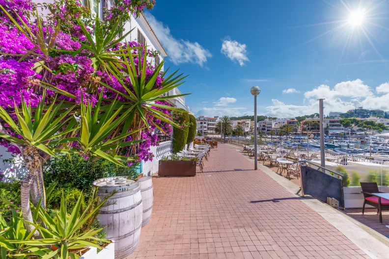 Promenade in Cala Ratjada