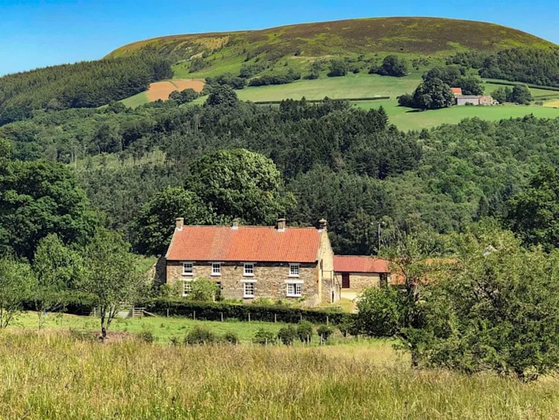 Luxury Hot Tub Cottages in Yorkshire