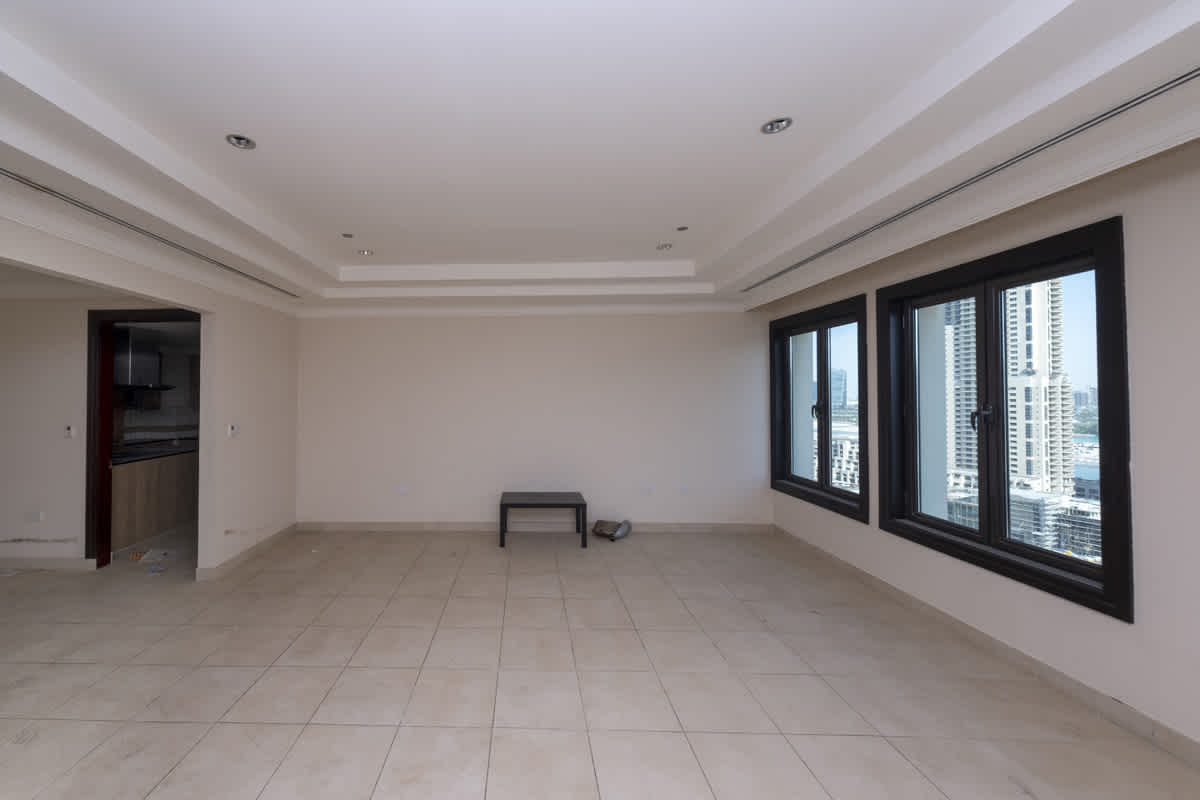 25 Spaces Real Estate - Porto Arabia - Properties for Rent - 19 March 2023 ref (WAPT258092) 2