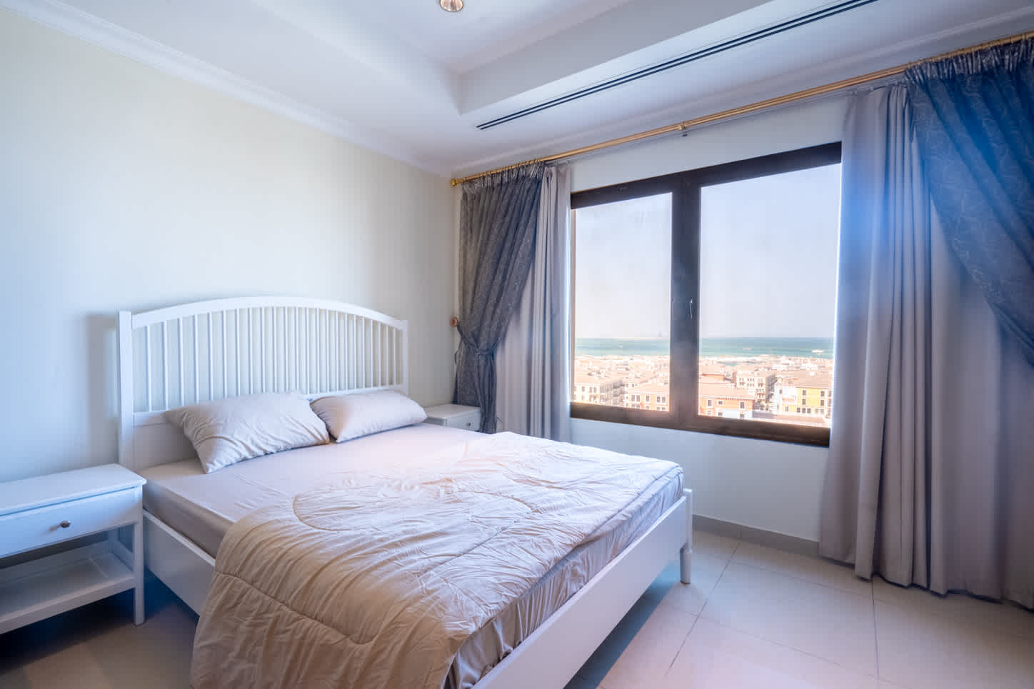 25 Spaces Real Estate - Porto Arabia - Properties for Rent - 16 March 2023 refWAPT258066 (8)