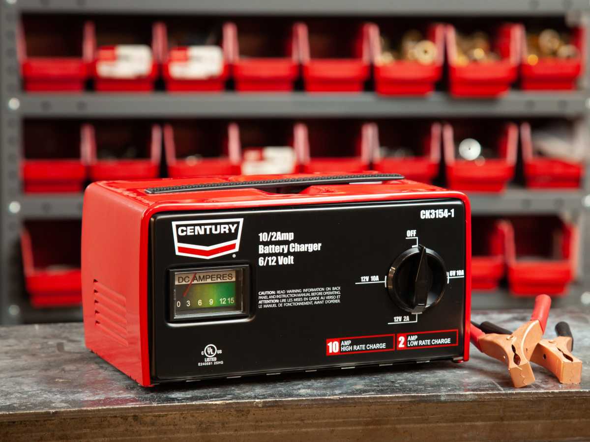 Welding Battery Chargers, Bench & Wheeled | Century Welding | Century  Welding