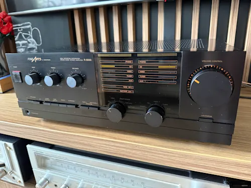 GRUNDIG A-9000
