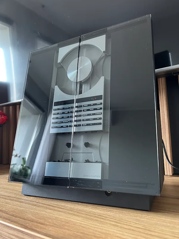 BANG OLUFSEN OUVERTURE