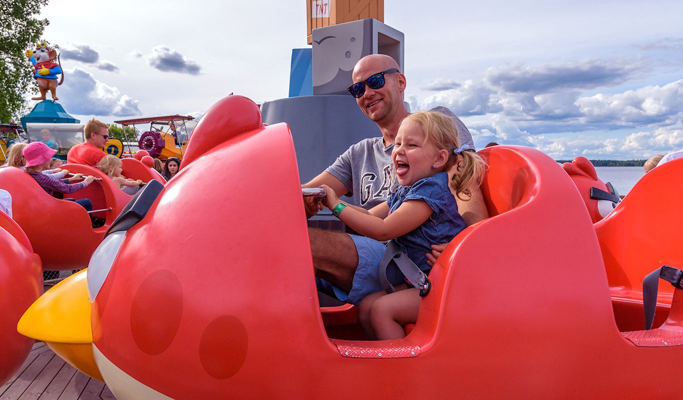 Rides | Särkänniemi