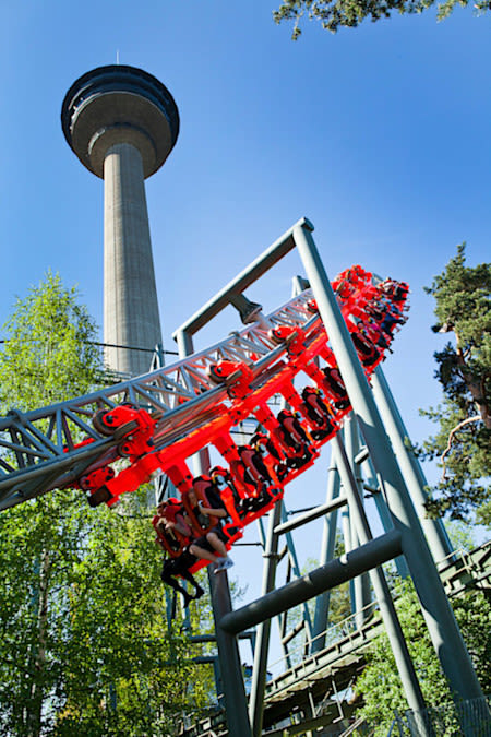 Särkänniemen Tornado-vuoristorata.
