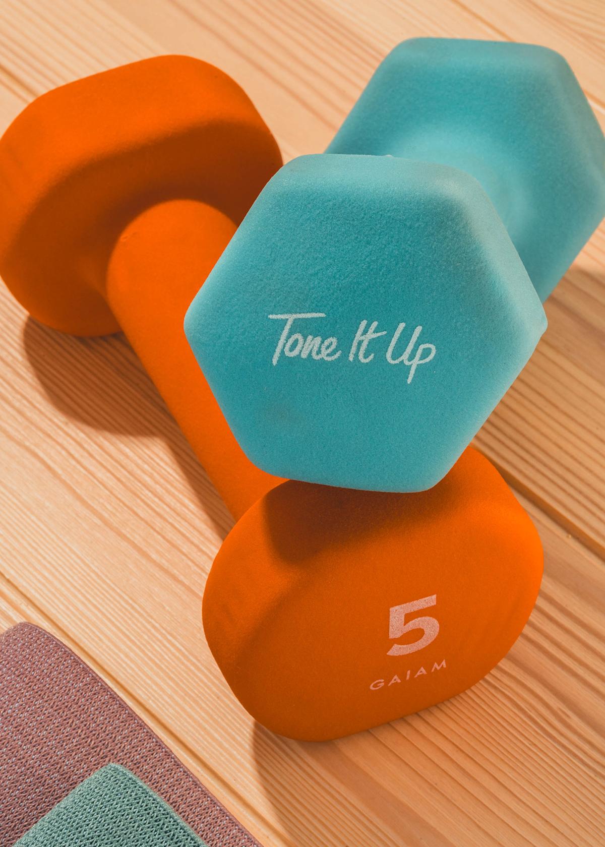 Two dumbbells stacked one on top of the other